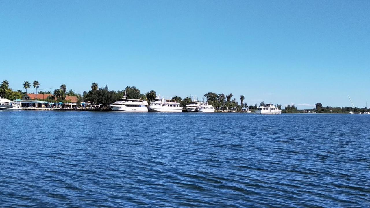 Apartamento Gelum Delta Del Ebro Sant Jaume d'Enveja Buitenkant foto